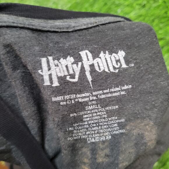 Official Harry Potter Quidditch Jersey Style Ringer Tee Mens Small (S) - Picture 3 of 3